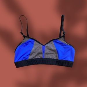 Alo Yoga | Trace 2 Color Block Bra | Size Small